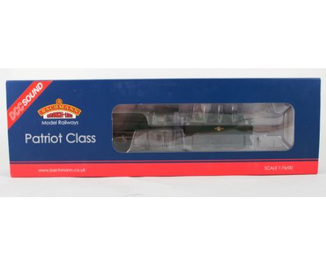 Bachmann Patriot 45504, 'Royal Signals' BR green late crest locomotive set 31-213DS.