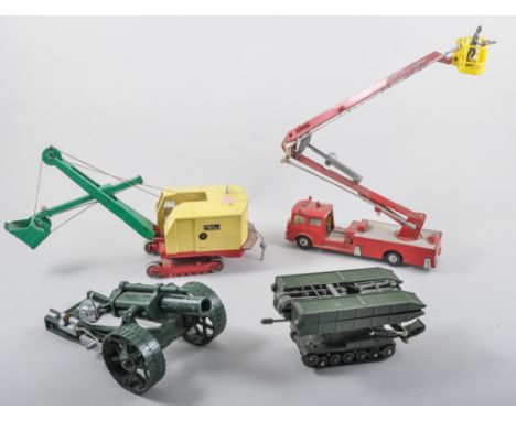 Dinky Super Toys 975 Ruston Bucyrus Excavator, French Dinky 883 Char AMX, Britains Howitzer Gun and Corgi Simon Snorkel Engin