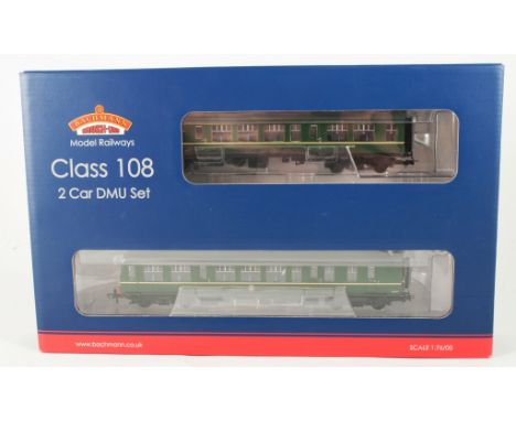 Bachmann class 108 two car DMU locomotive set 32-906.