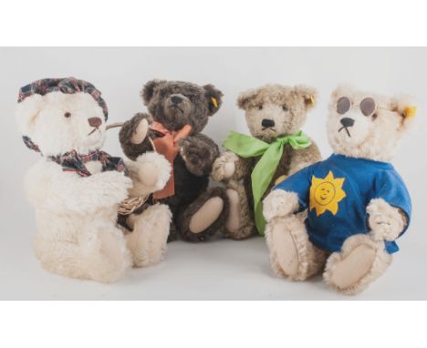 Steiff and other modern teddybears, some with growlers, paddington bears, etc (16).