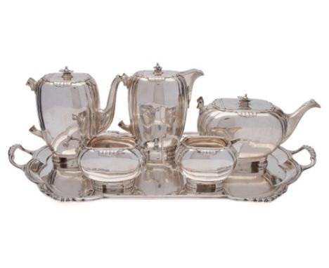 An Elizabeth II silver six-piece tea and coffee service, maker Mappin & Webb, Sheffield, 1959: of ovoid form with reeded angl