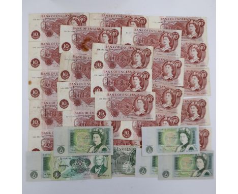 Twenty-six UK 10 shilling and £1 notes - circulated. UK P&amp;P Group 0 (£6+VAT for the first lot and £1+VAT for subsequent l