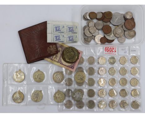 Tub of mixed coinage and thirty five £1 coins to include 1.0.M. UK P&amp;P Group 2 (£20+VAT for the first lot and £4+VAT for 