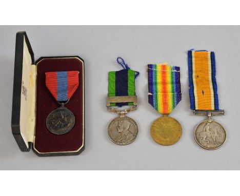 Medal group. 60 77 44 2 Pte . B Welford The Queens R , World War I Great war for Civilisation medal and 1914 - 1918 medal, In