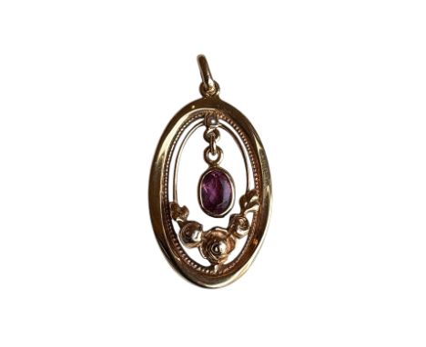 Anhänger14 ct GG; oval; mit kl. Amethyst; H: ca. 3,9 cm; 6,6 g.