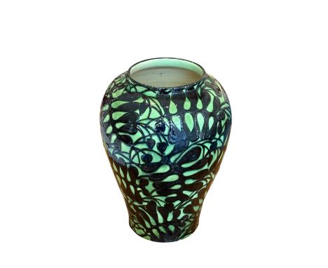 Max Laeuger Vase (Lörrach 1864 - Lörrach 1952)"Vase Blätter" (1921-23), so betitelt im Katalog Bad. Landesmuseum Karlsruher M