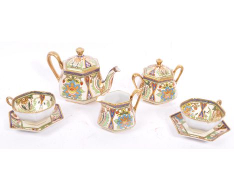 Noritake&nbsp;- A vintage 'Geometric' design pattern tea service by Noritake. Consisting of&nbsp;tea pot,&nbsp;milk jug, suga