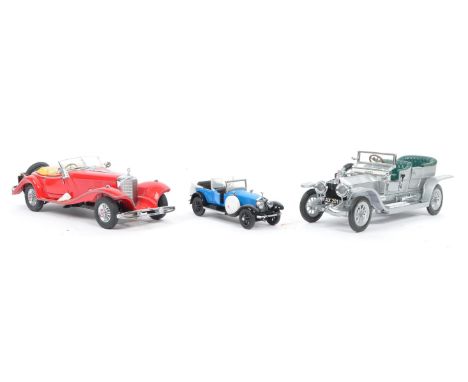 Franklin Mint Ltd - A collection of three die cast car models. Comprising of 1922 Rolls Royce Silver Ghost with original rece