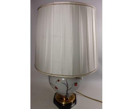 Ceramic oriental style lamp and shade   (This item is PAT tested - 5 day warranty from date of sale)  Condition Report Click 