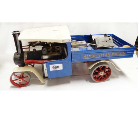 A vintage Mamod steam wagon 0 in need of repair