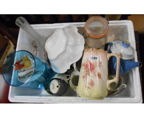 A box containing a quantity of assorted ceramic items including a Malling lustre bowl, Devonmoor 'Lundy Puffin' preserve pot,