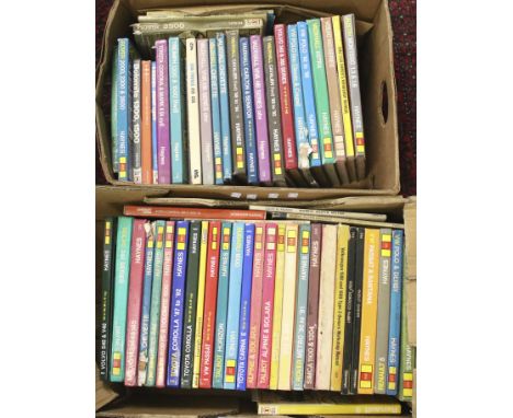 Two boxes of assorted vintage Haynes car manuals. Including 1980's editions