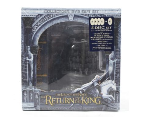 Lord of the Rings, Return of the King limited edition collector's 5 DVD gift set. With 'Minas Tirith' sculpted box. ISBN 0-78