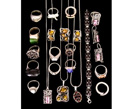 A Quantity of Sterling Silver Jewellery, comprising - two solitaire rings with paste stones, a silver mounted opal set ring, 