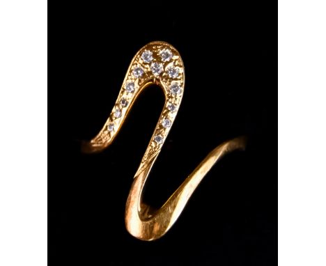 A 14ct Gold and Diamond Ring, set with small brilliant cut white stone, size U, gross weight 4.2g