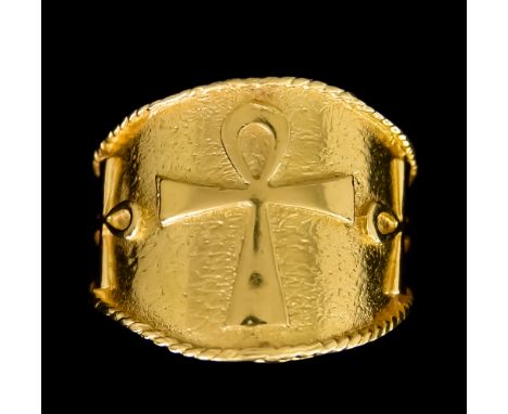 An 18ct Gold Gentleman's Ring, depicting three Ankh symbols,&nbsp;size Z, gross weight 14.3gThere is no particular provenance