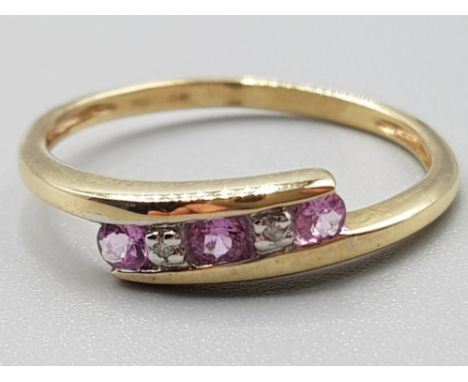 Ladies 9ct yellow gold pink stone and diamond ring size P 1.4g gross