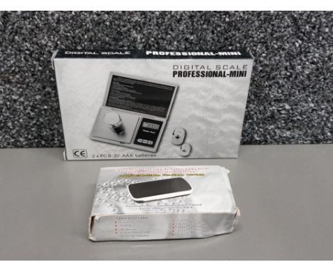Digital professional mini scales together with high magnification magnifying glass