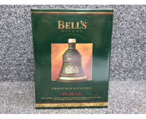 Bell's finest old scotch whisky Christmas 1993 decanter, 70cl, still sealed with original box