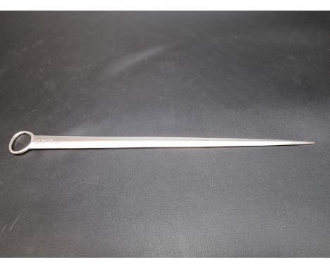 A George III silver meat skewer, by&nbsp;William Eley&nbsp;I &amp; William Fearn, London 1815, 30.5cm long, 91g. 