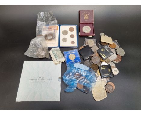 Coins:&nbsp;a quantity of UK coins, to include a Victoria 1894 silver crown. 