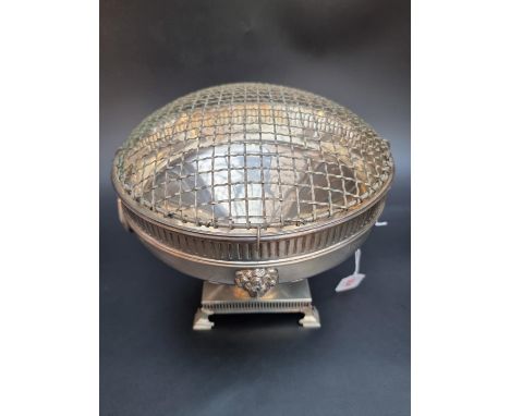 A silver pedestal bowl, by Martin Hall &amp; co. Sheffield 1910, 25cm diameter, 1478g. 
