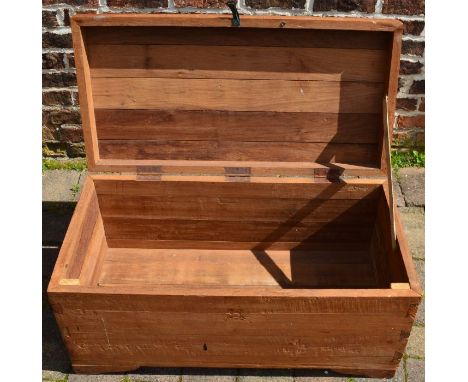 Wooden trunk, W91 x D45 x H46