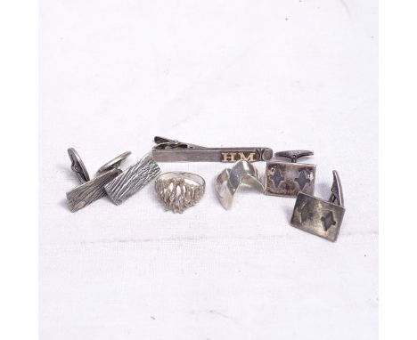 2 pairs of Finnish design silver cufflinks, a Finnish silver tie clip, and 2 silver rings 