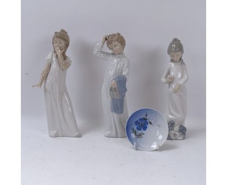 3 NAO figures, tallest 26cm, and a small Copenhagen dish 