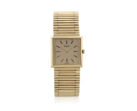 Piaget. An 18ct yellow gold manual wind bracelet watch with square dial  Reference 90802 G1, Case number 252413, Circa 1985 J