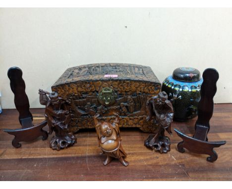 A group of Asian and Chinese items to include a carved trinket box with brass lock, Chinese root carvings, cloisonne jar and 