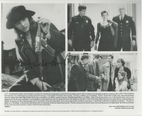 Actress Penelope Ann Miller signed 10 x 8 b/w portrait photo from The Gun in Betty Lous Handbag. Good condition. All autograp