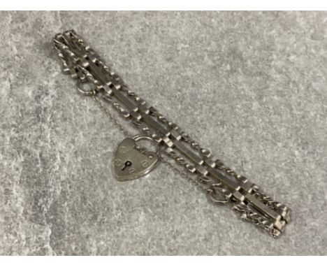 Ladies Silver 3 bar gate bracelet with heart catch and safety chain