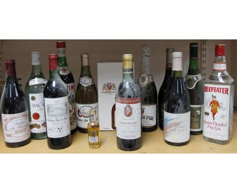 Various alcohol, to include Beefeater Gin, 100cl, others to include Bacardi 1l, miniature brandy, boxed bottle of Grand Marni