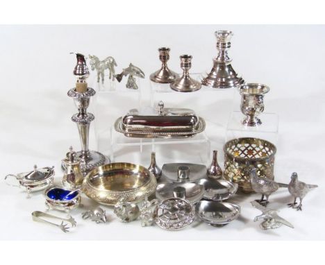 Various silver plate, including an Ellis part cruet with mustard pot, 10cm wide, open salt with blue glass liner, etc, a bott