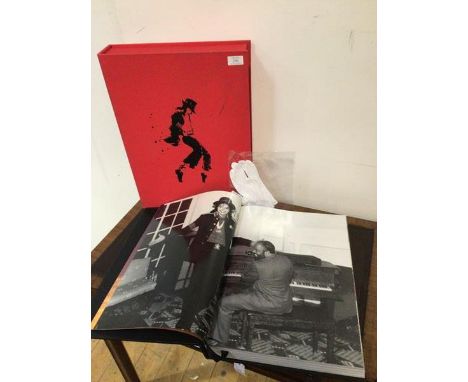 The Official Michael Jackson, published by Opus, Michael Jackson commemorative collector's book, heavily illustrated, in orig