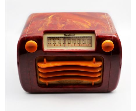Sentinel model 284 bakelite radio, 1945, oxblood red and yellow. Chassis stamped 284 A52040.