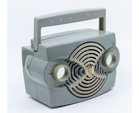 Zenith 'Owl Eye' model K412-G radio grey and chrome finish, 1950, serial number Z-205932. Case size approx 17cm x 11.5cm x 9.