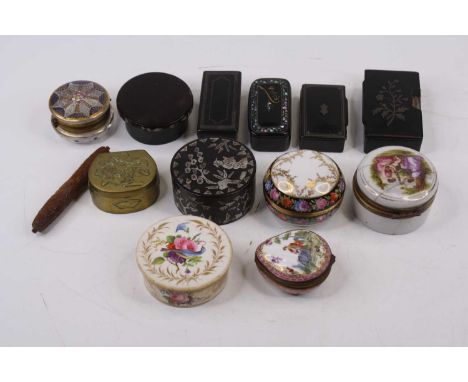 Four 19th century black lacquered papier mache snuff boxes, and various porcelain patch boxes, to include 19th century Samson