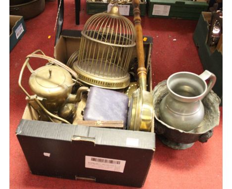 A collection of metalware, to include a 19th century lead planter, large pewter tankard, brass spirit kettle and a brass warm