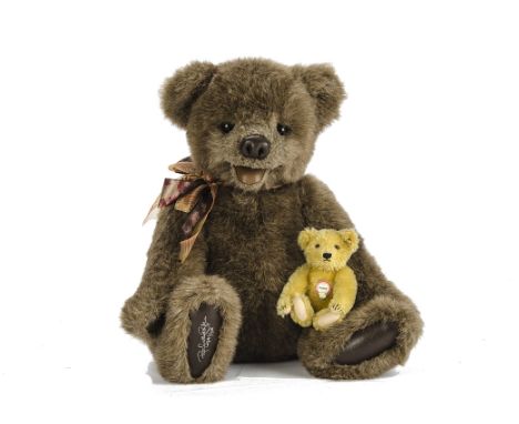 1990's Gund Teddy Bear, together with a miniature Steiff Petsy 029424, with original label, G (2)