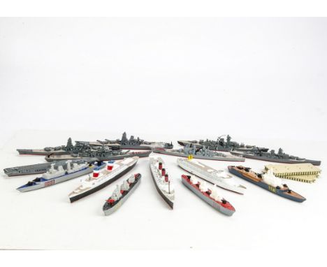 Unboxed Hornby ex Tri-ang Minic Ships and Matchbox Sea Kings, Minic Queen Mary, Canberra, United States and seven Warships, Q