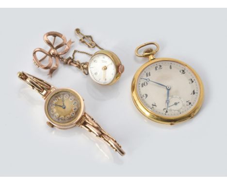 
	
		Unsigned,
		9 carat gold keyless wind open face pocket watch, no. 976590, circa 1930
		Movement: Bimetallic split balanc