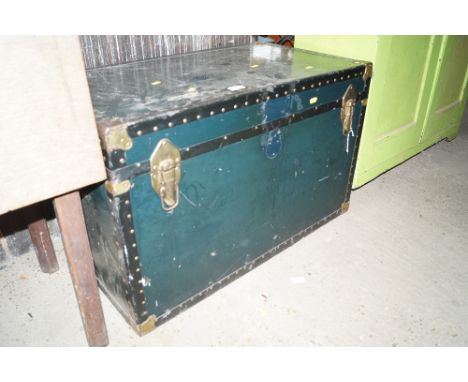 A travelling trunk