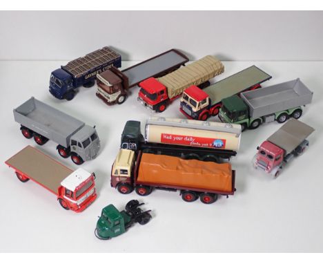 A box of unboxed Corgi and Countrywide Advertising Commercial Vehicles and Lorries 