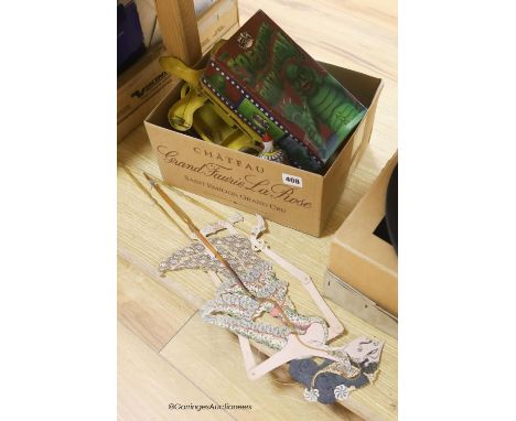   A quantity of mixed toys to include a shadow puppet, a Mobo tortoise, The Creature from The Black Lagoon etc.