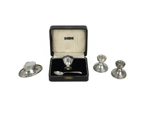 Collection of hallmarked silver to include an oval capstan inkwell Birmingham 1938 (weighted), a pair of candleholders, Birmi