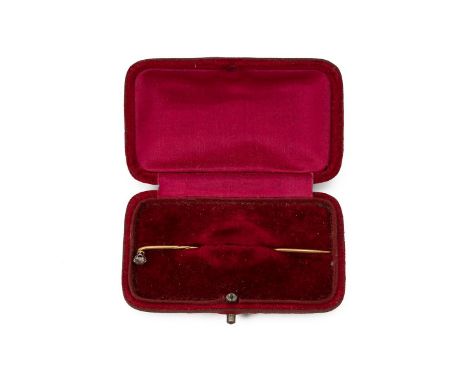15ct gold solitaire diamond approx 0.10ct stick pin weight 1.3g.