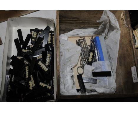Quantity of teeth samples (some 19th C) by makers including Solarex, International Tooth Company London, Belform etc and a sm