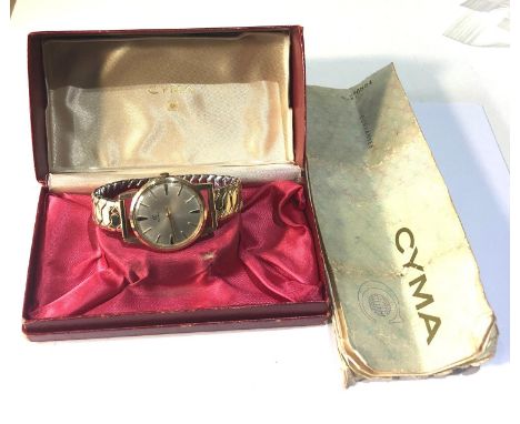Vintage 9ct gold gents Cyma wristwatch boxed with booklet expanding gold plated bracelet 